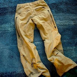 Burton Men’s swash pants Goretex.